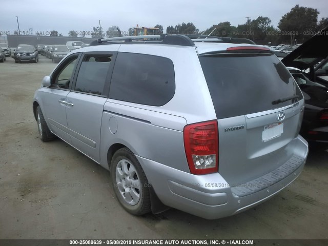 KNDMC233986044940 - 2008 HYUNDAI ENTOURAGE GLS/SE/LIMITED ვერცხლისფერი ფოტო 3