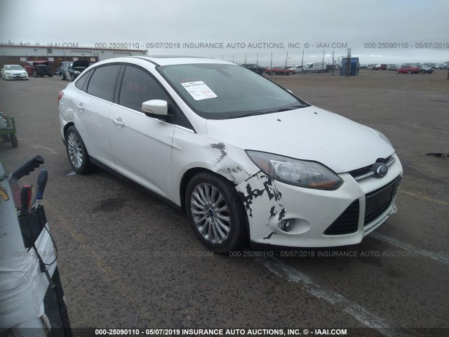 1FAHP3J29CL273544 - 2012 FORD FOCUS TITANIUM WHITE photo 1