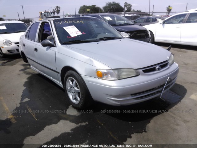 1NXBR12E4YZ331094 - 2000 TOYOTA COROLLA VE/CE/LE 银色 照片 1