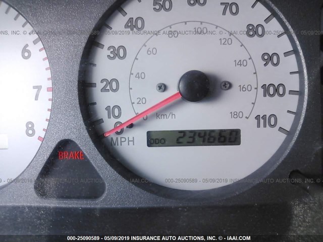 1NXBR12E4YZ331094 - 2000 TOYOTA COROLLA VE/CE/LE 银色 照片 7