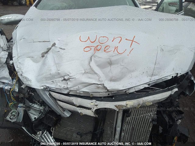 5NPEC4AB5DH508266 - 2013 HYUNDAI SONATA SE/LIMITED SILVER photo 10