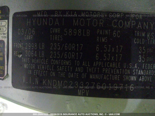 KNDMC233276019716 - 2007 HYUNDAI ENTOURAGE GLS/SE/LIMITED SILVER photo 9