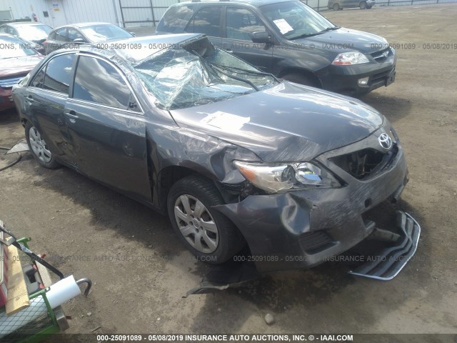 JTNBF3EK5B3008837 - 2011 TOYOTA CAMRY SE/LE/XLE 灰色 照片 1
