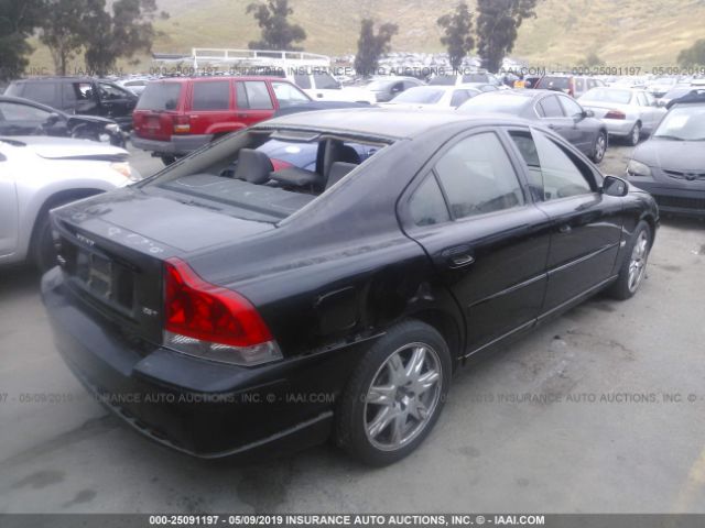 YV1RS592452426590 - 2005 VOLVO S60 2.5T Black photo 4