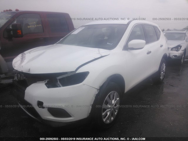 KNMAT2MT5GP681107 - 2016 NISSAN ROGUE S/SL/SV WHITE photo 2