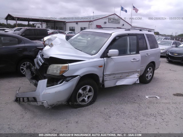 5FNYF28388B021512 - 2008 HONDA PILOT SE SILVER photo 2