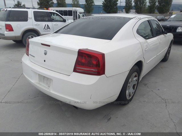 2B3KA43G56H305361 - 2006 DODGE CHARGER SE/SXT WHITE photo 4