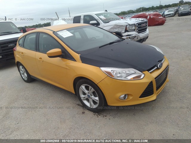 1FAHP3K20CL123787 - 2012 FORD FOCUS SE YELLOW photo 1