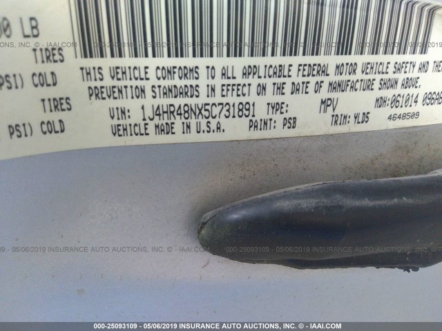 1J4HR48NX5C731891 - 2005 JEEP GRAND CHEROKEE LAREDO/COLUMBIA/FREEDOM 银色 照片 9