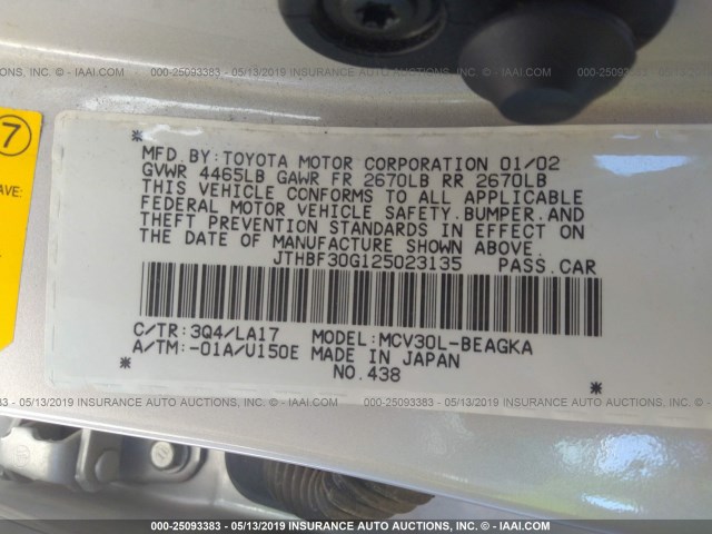 JTHBF30G125023135 - 2002 LEXUS ES 300 WHITE photo 9