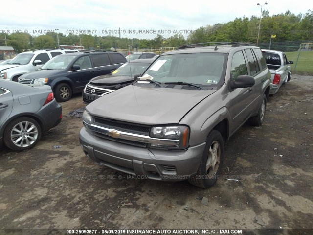 1GNDT13S672247184 - 2007 CHEVROLET TRAILBLAZER LS/LT GRAY photo 2