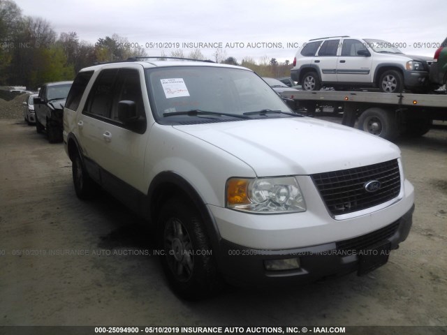 1FMPU16LX4LB60770 - 2004 FORD EXPEDITION XLT WHITE photo 1