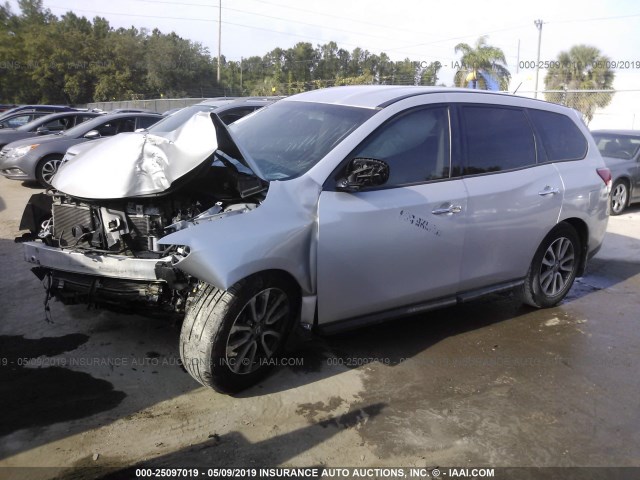 5N1AR2MN2EC701782 - 2014 NISSAN PATHFINDER S/SV/SL/PLATINUM SILVER photo 2