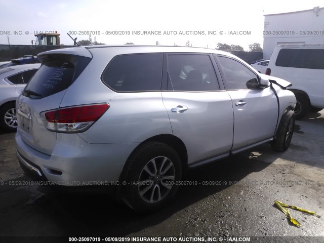 5N1AR2MN2EC701782 - 2014 NISSAN PATHFINDER S/SV/SL/PLATINUM SILVER photo 4