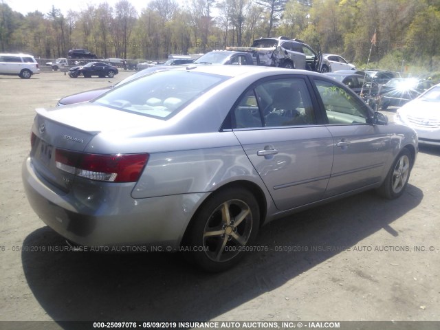 5NPEU46F48H338948 - 2008 HYUNDAI SONATA SE/LIMITED GRAY photo 4