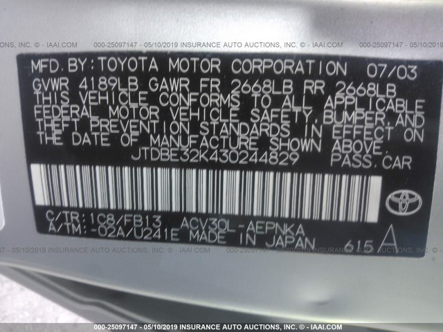 JTDBE32K430244829 - 2003 TOYOTA CAMRY LE/XLE Grau Foto 9