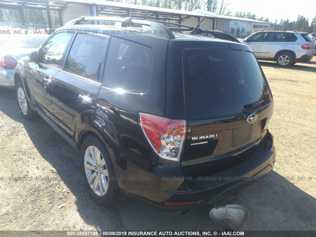 JF2SHAEC3DH420824 - 2013 SUBARU FORESTER LIMITED BLACK photo 3