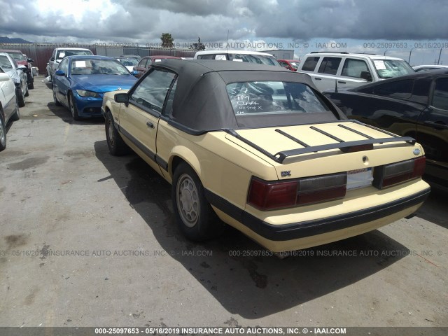 1FABP44E5JF286238 - 1988 FORD MUSTANG LX YELLOW photo 3