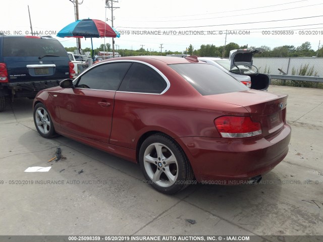 WBAUP73508VF08206 - 2008 BMW 128 I RED photo 3