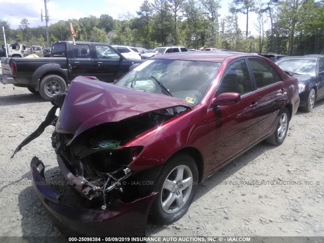 JTDBF32K920039373 - 2002 TOYOTA CAMRY LE/XLE/SE MAROON photo 2