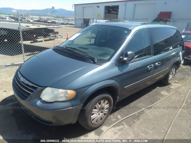 2C4GP44R65R385720 - 2005 CHRYSLER TOWN & COUNTRY LX GREEN photo 2