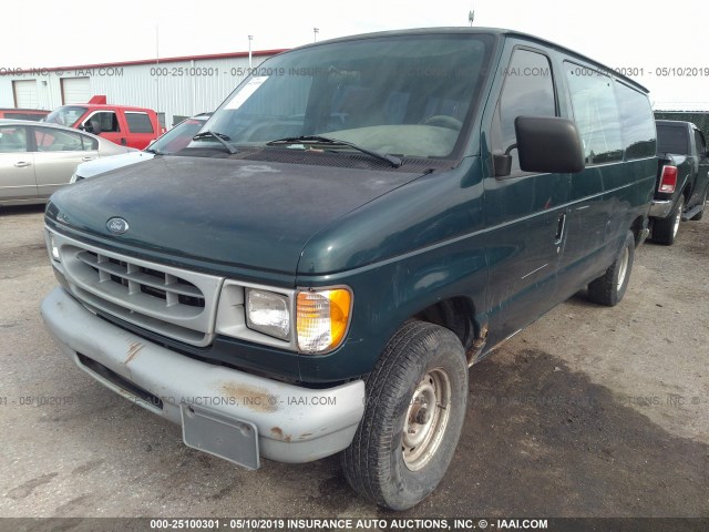 1FMRE1121XHA80656 - 1999 FORD ECONOLINE E150 WAGON GREEN photo 2