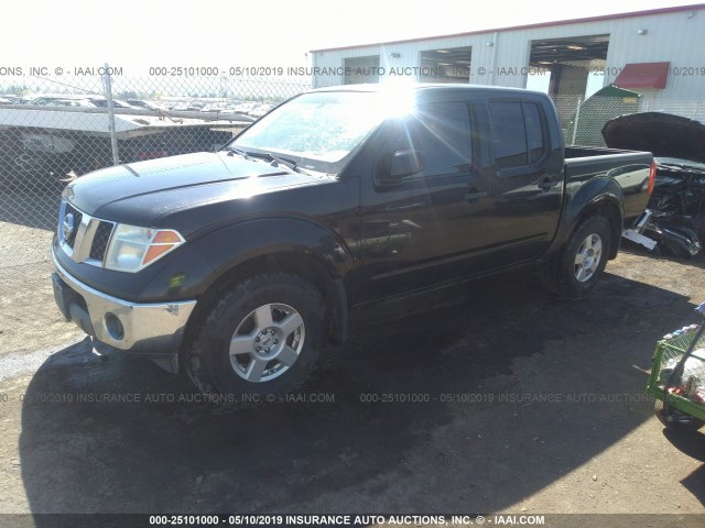 1N6AD07W37C454882 - 2007 NISSAN FRONTIER CREW CAB LE/SE/OFF ROAD BLACK photo 2