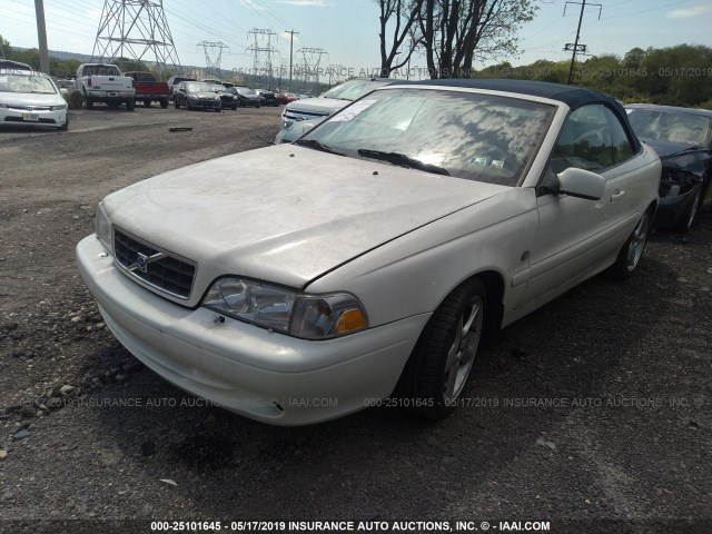 YV1NC62D04J051119 - 2004 VOLVO C70 HPT WHITE photo 2