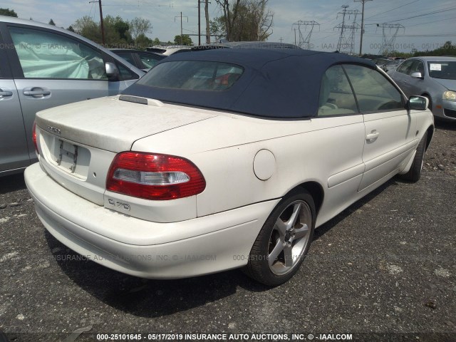 YV1NC62D04J051119 - 2004 VOLVO C70 HPT WHITE photo 4