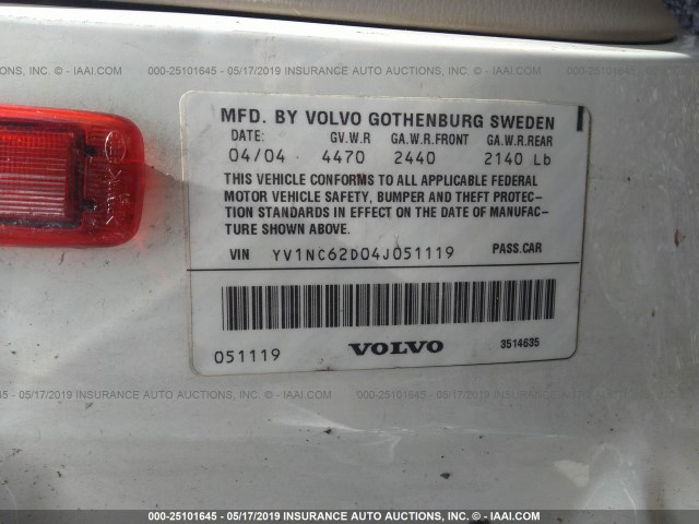 YV1NC62D04J051119 - 2004 VOLVO C70 HPT WHITE photo 9