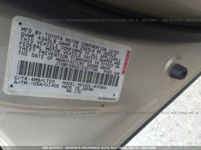 JT8BF28G910307798 - 2001 LEXUS ES 300 GOLD photo 9