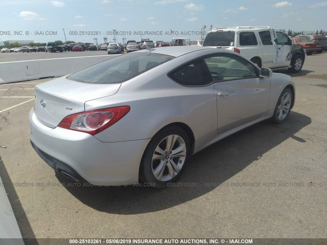 KMHHT6KD0AU035933 - 2010 HYUNDAI GENESIS COUPE 2.0T SILVER photo 4