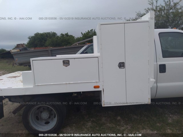 1FDAF56P93ED50346 - 2003 FORD F550 WHITE photo 7