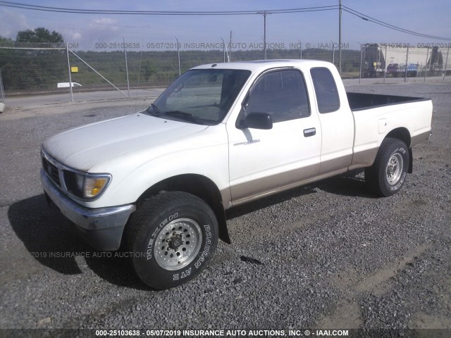 4TAWM72N0TZ126130 - 1996 TOYOTA TACOMA XTRACAB WHITE photo 2