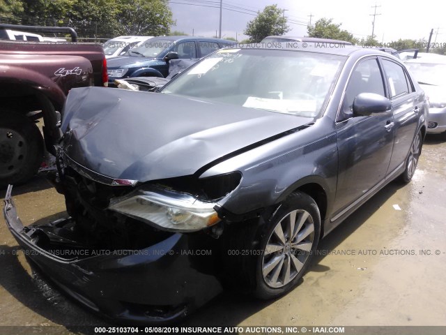 4T1BK3DB5BU379682 - 2011 TOYOTA AVALON LIMITED GRAY photo 2