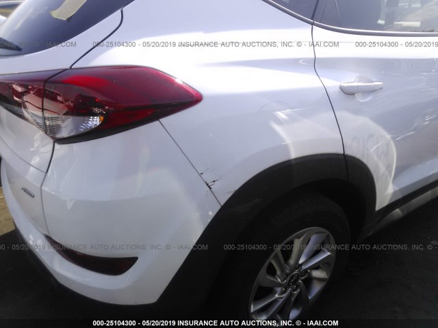 KM8J3CA4XHU293565 - 2017 HYUNDAI TUCSON LIMITED/SPORT AND ECO/SE WHITE photo 6