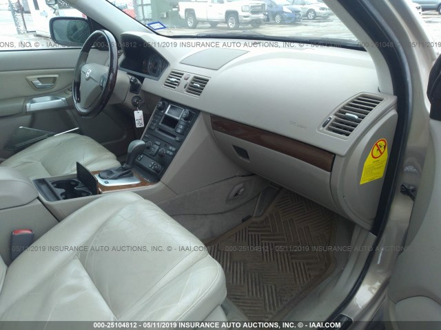 YV1CZ91H641083911 - 2004 VOLVO XC90 T6 GOLD photo 5