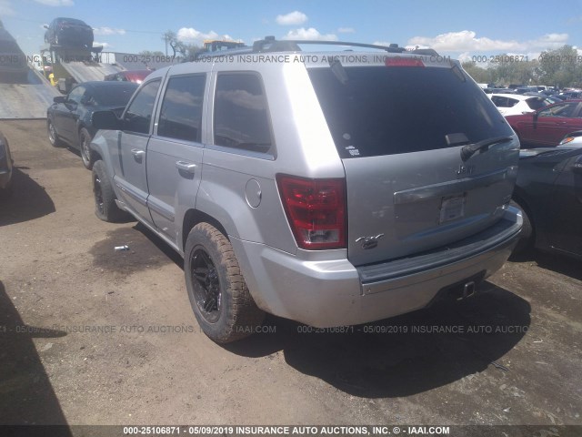 1J8HR68206C331226 - 2006 JEEP GRAND CHEROKEE OVERLAND SILVER photo 3