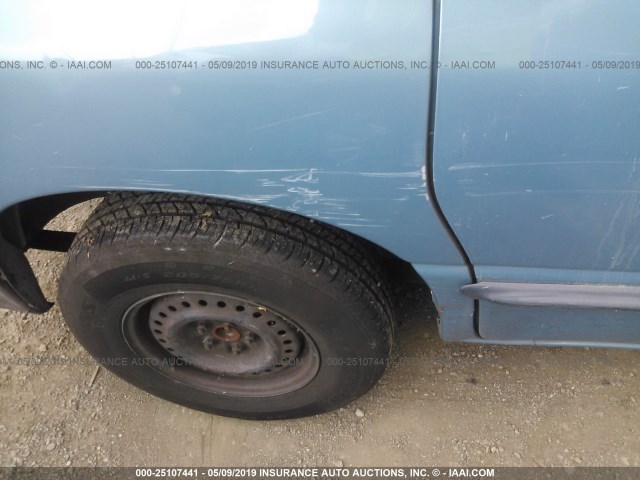 2B4FP25B8VR175604 - 1997 DODGE CARAVAN BLUE photo 6