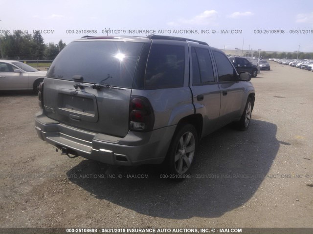 1GNDT13S652274074 - 2005 CHEVROLET TRAILBLAZER LS/LT GRAY photo 4