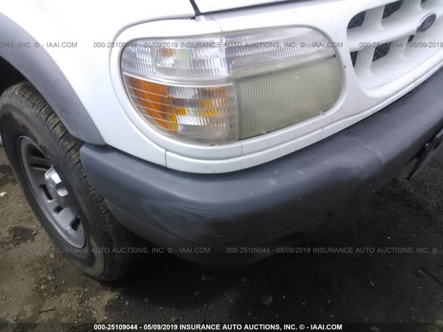 1FMDU62XXYUB51835 - 2000 FORD EXPLORER XLS WHITE photo 6