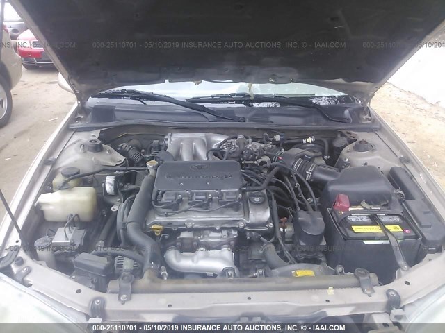 JT2BF22K7V0047091 - 1997 TOYOTA CAMRY LE/XLE ოქროსფერი ფოტო 10