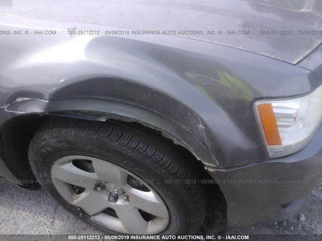 2D4FV47T88H156462 - 2008 DODGE MAGNUM GRAY photo 6