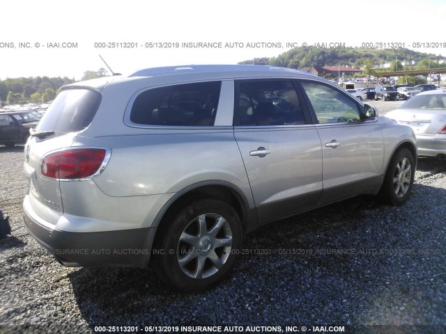 5GAEV23798J106174 - 2008 BUICK ENCLAVE CXL SILVER photo 4