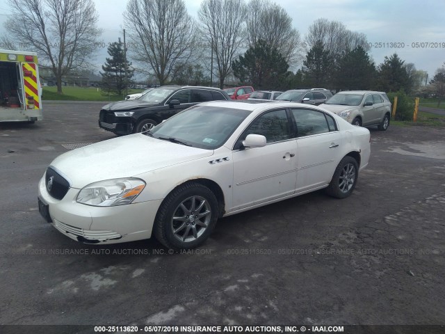 1G4HD57227U106444 - 2007 BUICK LUCERNE CXL WHITE photo 2