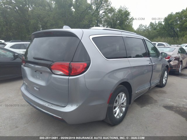 2C4RC1BG2JR110361 - 2018 CHRYSLER PACIFICA TOURING L SILVER photo 4