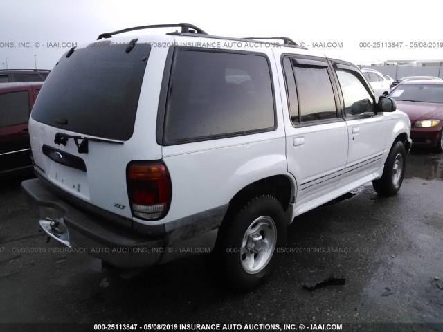 1FMZU63E51ZA09310 - 2001 FORD EXPLORER XLT WHITE photo 4