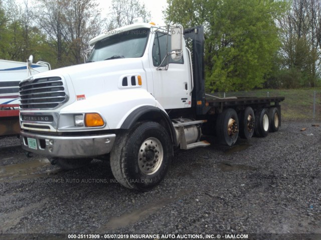 2FZHAZCV77AX86764 - 2007 STERLING TRUCK LT 9500 WHITE photo 2