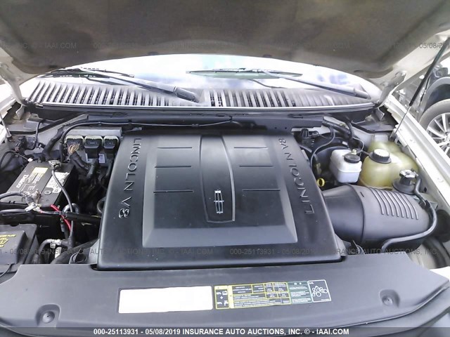 5LMFU28555LJ12625 - 2005 LINCOLN NAVIGATOR 银色 照片 10