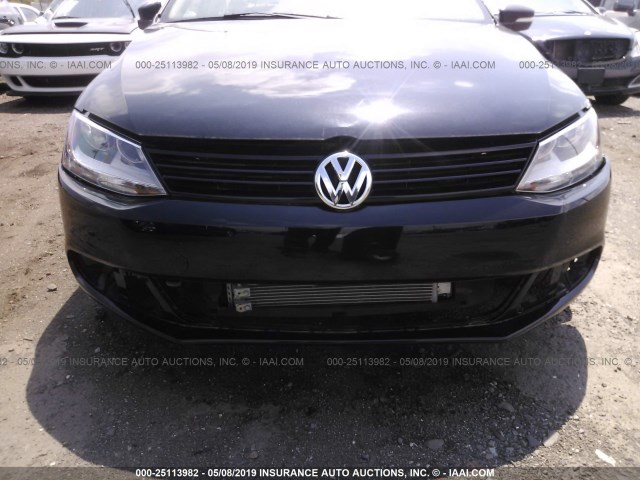 3VWLL7AJ4CM405684 - 2012 VOLKSWAGEN JETTA TDI BLACK photo 6